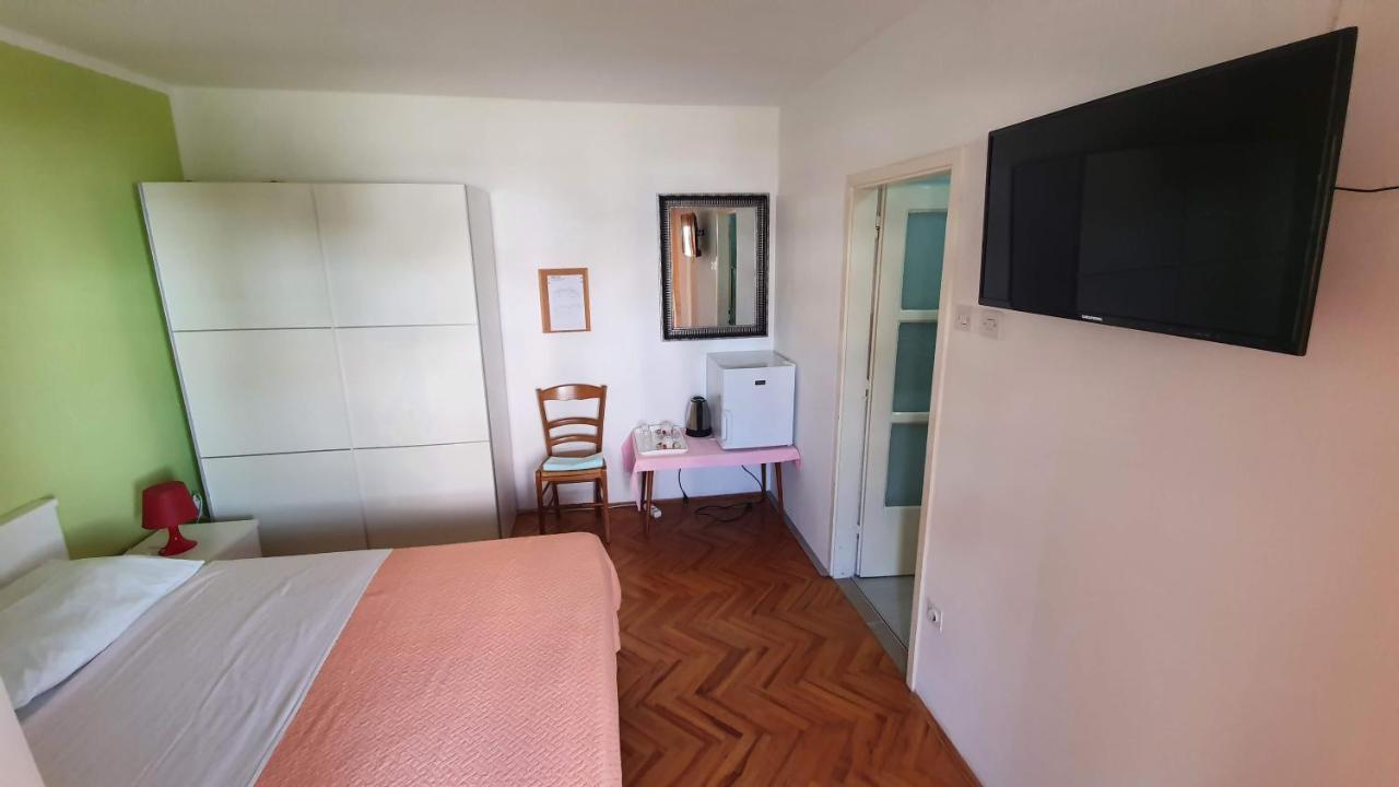 Double Rooms With Terrace Tomica Baška Extérieur photo