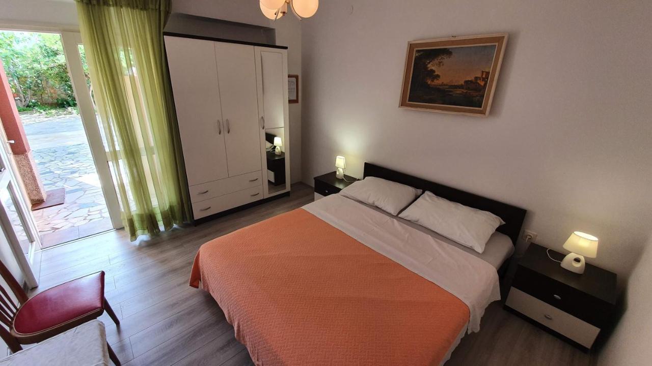 Double Rooms With Terrace Tomica Baška Extérieur photo