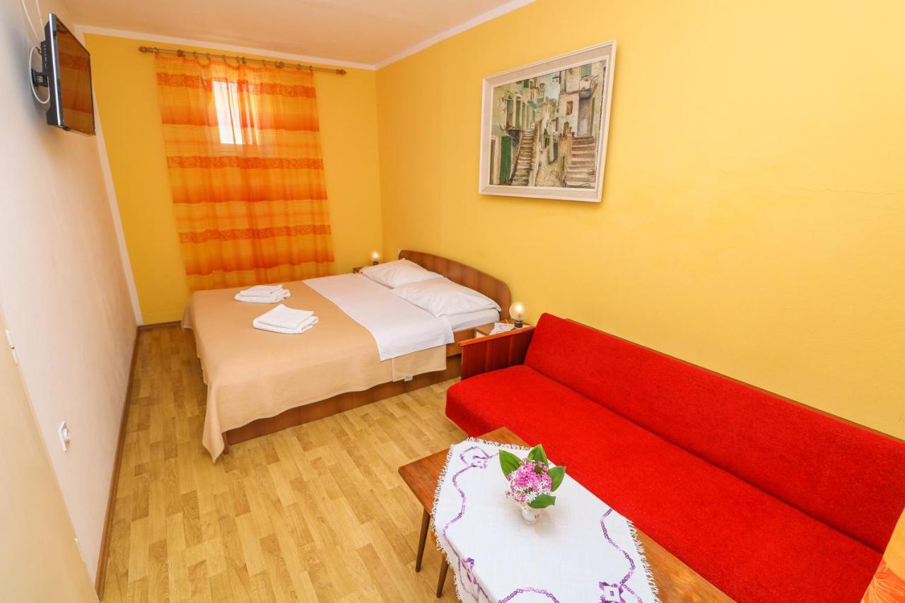Double Rooms With Terrace Tomica Baška Extérieur photo